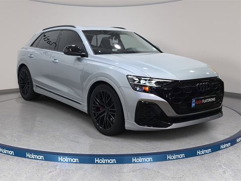 New 2026 Audi SQ8 Prestige image 3