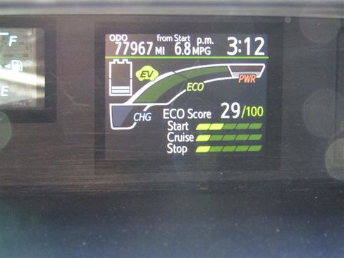 Used 2013 Toyota Prius C Four image 15