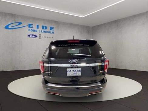 Used 2018 Ford Explorer Limited w/ Equipment Group 301A AWD/4WD image 9