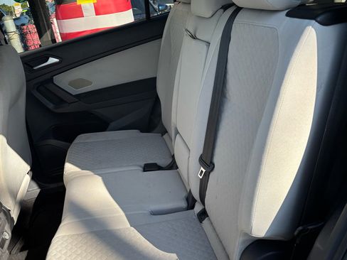 Used 2019 Volkswagen Tiguan S w/ Driver Assistance Package image 8