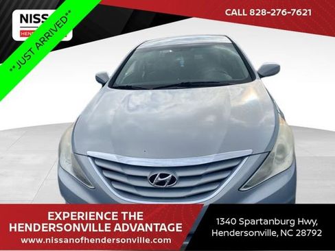 Used 2011 Hyundai Sonata GLS w/ Popular Equipment Pkg 2 FWD image 1