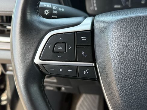 Used 2025 Toyota Grand Highlander FWD image 16