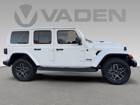 New 2026 Jeep Wrangler Sahara image 7