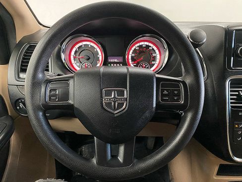 Used 2014 Dodge Grand Caravan SE w/ Quick Order Package 29E SE image 18