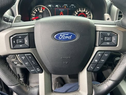 Used 2019 Ford F150 Raptor w/ Equipment Group 802A Luxury image 17