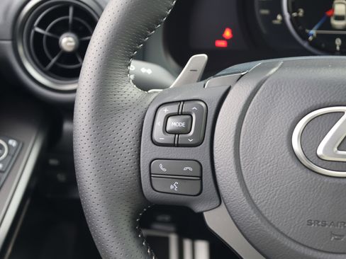 Used 2025 Lexus IS 350 F Sport w/ Navigation Package image 18