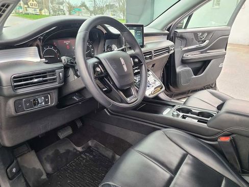 Used 2022 Lincoln Corsair AWD w/ Equipment Group 101A image 12