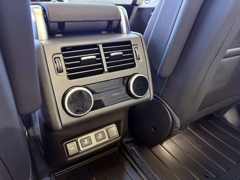 New 2026 Land Rover Discovery S image 14