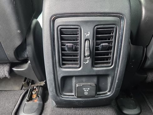 Used 2020 Jeep Grand Cherokee Altitude AWD/4WD image 43