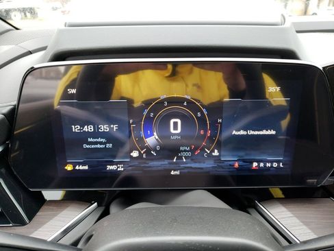 New 2026 Chevrolet Suburban Premier image 15