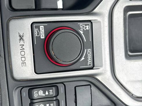 Used 2020 Subaru Forester Premium AWD/4WD image 43