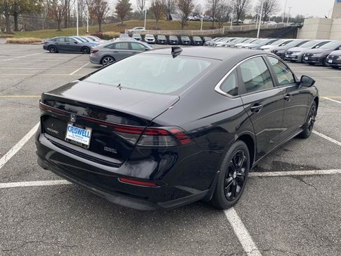 New 2025 Honda Accord LX image 8