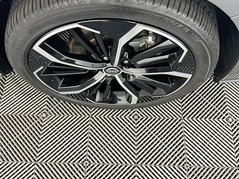 Used 2024 Nissan Altima 2.5 SR image 11