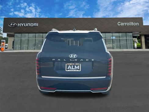 New 2026 Hyundai Palisade Calligraphy FWD image 7