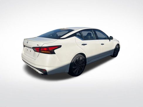 Certified 2024 Nissan Altima 2.5 SL image 47
