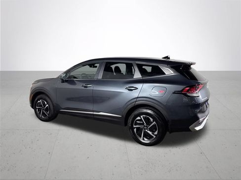 Certified 2025 Kia Sportage LX AWD/4WD image 9