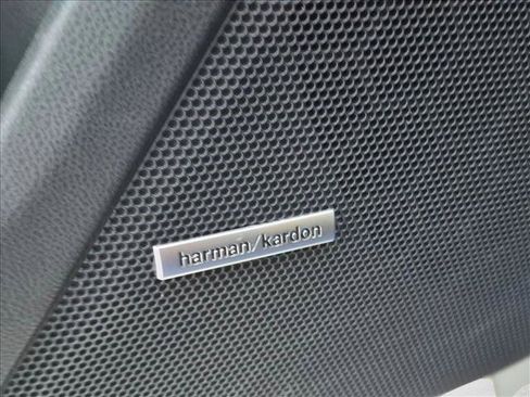 Used 2022 Subaru WRX Premium AWD/4WD image 11
