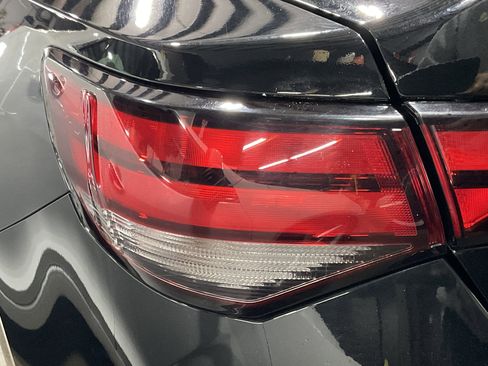 Used 2024 Nissan Sentra SV FWD image 10