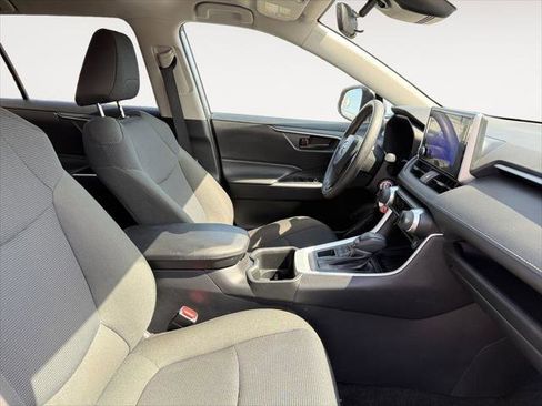 Certified 2024 Toyota RAV4 LE AWD/4WD image 15