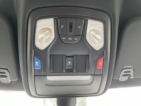 Certified 2022 RAM 1500 Big Horn image 32