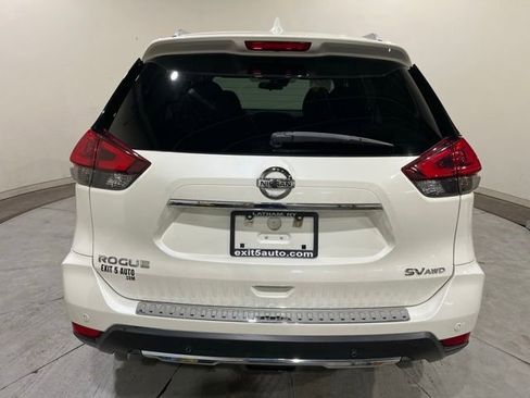 Used 2019 Nissan Rogue SV AWD/4WD image 8