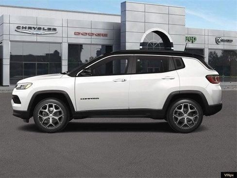 Used 2024 Jeep Compass Limited w/ Sun and Sound Group image 3