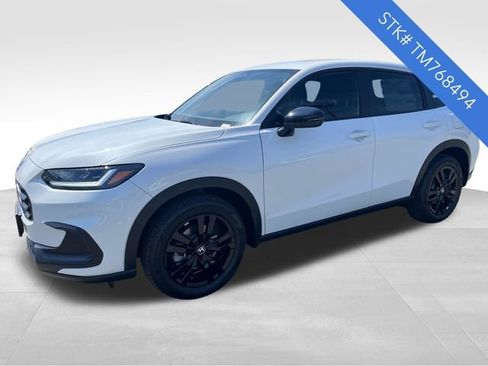 New 2026 Honda HR-V Sport image 3