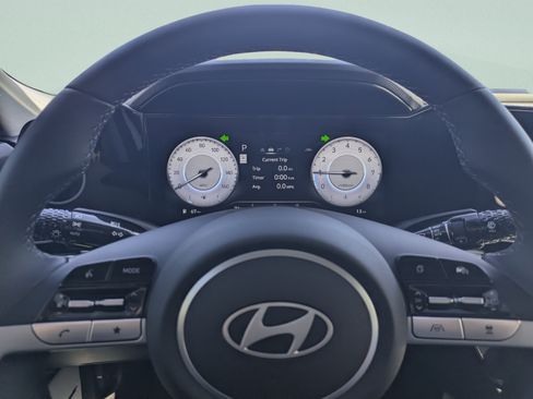 New 2026 Hyundai Elantra Limited FWD image 31