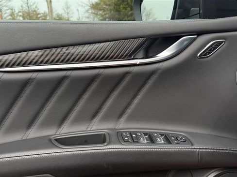 Used 2022 Maserati Ghibli Modena Q4 image 20