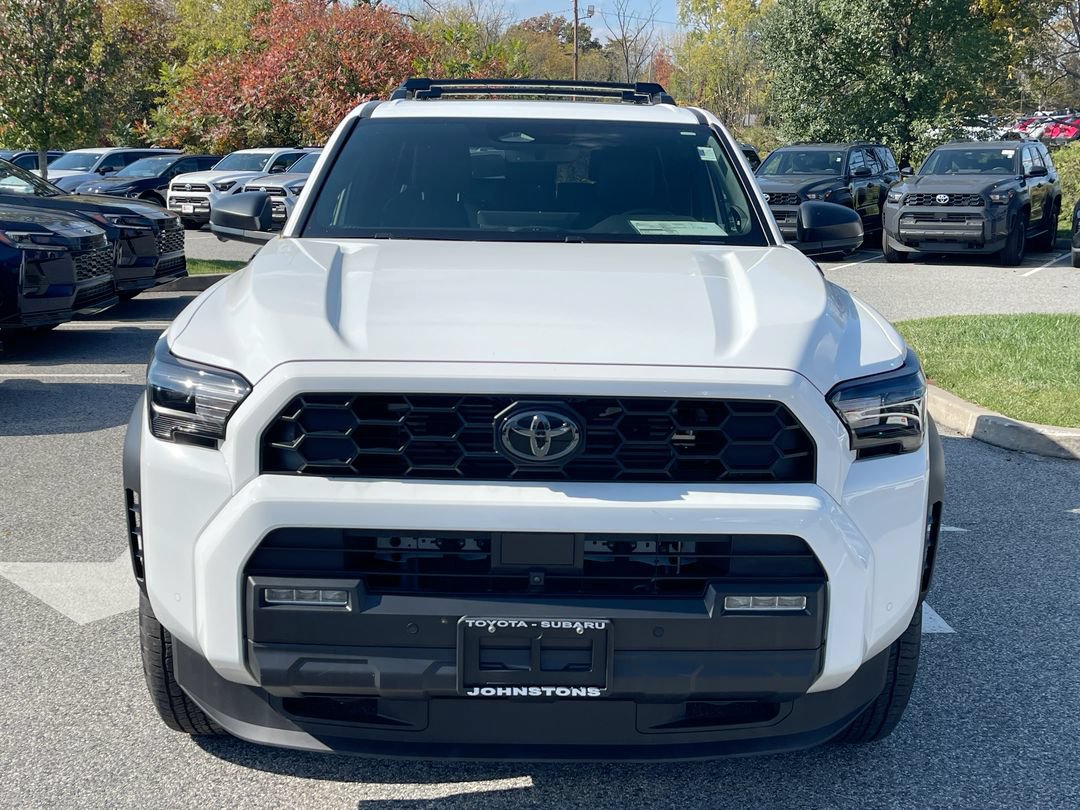 Certified 2025 Toyota 4Runner TRD Off-Road Premium AWD/4WD image 12