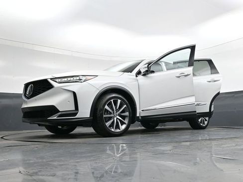 Certified 2025 Acura MDX Technology Package image 44