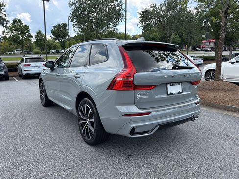 Certified 2024 Volvo XC60 B5 Plus w/ Protection Package Premier AWD/4WD image 3