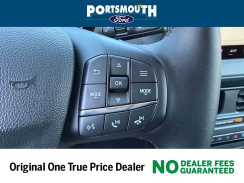 New 2025 Ford Maverick XLT w/ XLT Luxury Package image 18