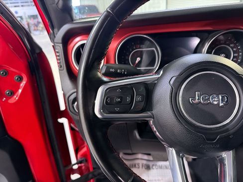 Used 2022 Jeep Gladiator Rubicon w/ LED Lighting Group image 14