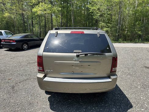 Used 2006 Jeep Grand Cherokee Laredo AWD/4WD image 25