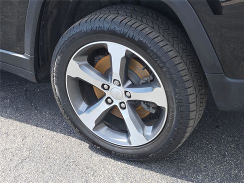 Certified 2022 Jeep Grand Cherokee Limited 4xe AWD/4WD image 19