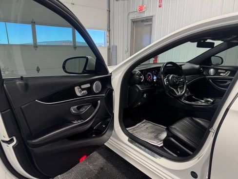Used 2019 Mercedes-Benz E 450 4MATIC Sedan image 9