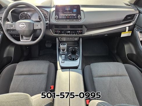 Used 2026 Nissan Rogue SV w/ Cold Weather Package FWD image 14