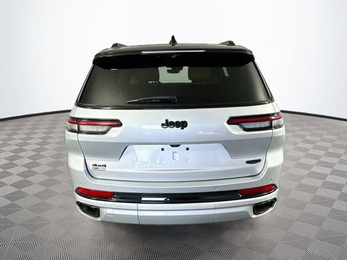 Certified 2025 Jeep Grand Cherokee L Summit AWD/4WD image 10