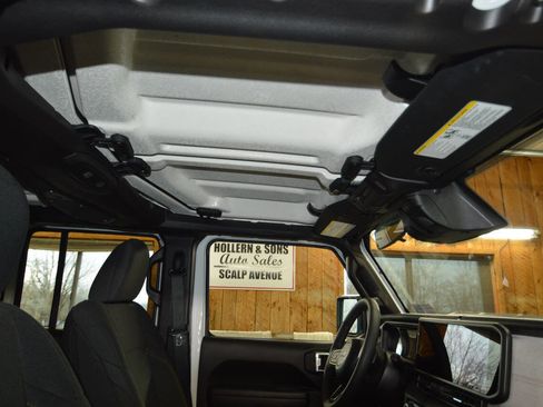 Used 2025 Jeep Wrangler Unlimited Sport S 4xe image 14