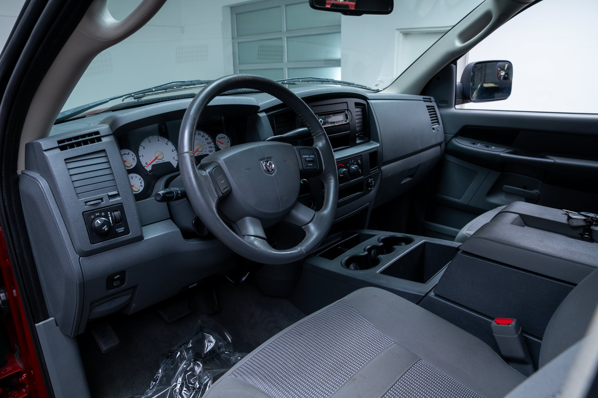 Used 2006 Dodge Ram 2500 Truck SLT w/ Light Group AWD/4WD image 16