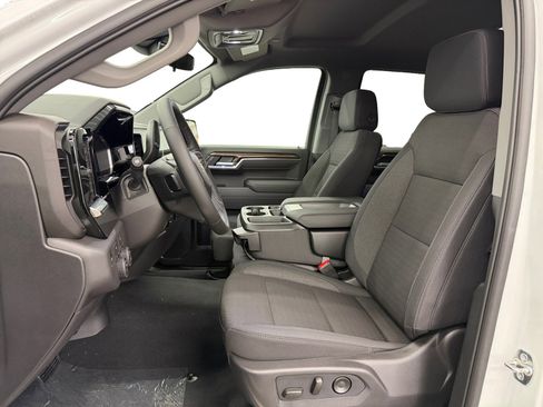 New 2026 Chevrolet Silverado 1500 LT image 9