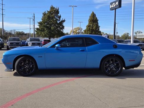 Used 2023 Dodge Challenger R/T w/ Blacktop Package image 3