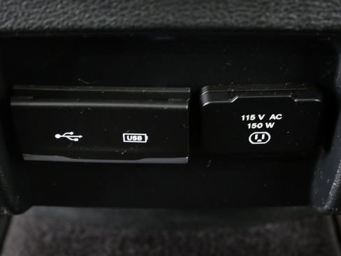 Used 2019 Jeep Cherokee Trailhawk w/ Comfort/Convenience Group image 26