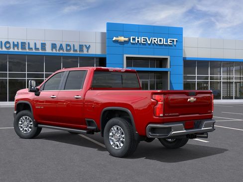 New 2026 Chevrolet Silverado 2500 LTZ w/ LTZ Convenience Package AWD/4WD image 3