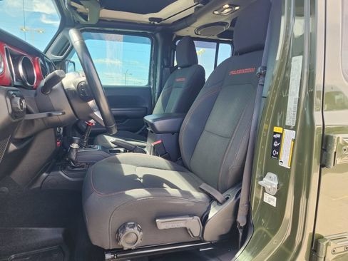 Used 2020 Jeep Wrangler Unlimited Rubicon AWD/4WD image 3