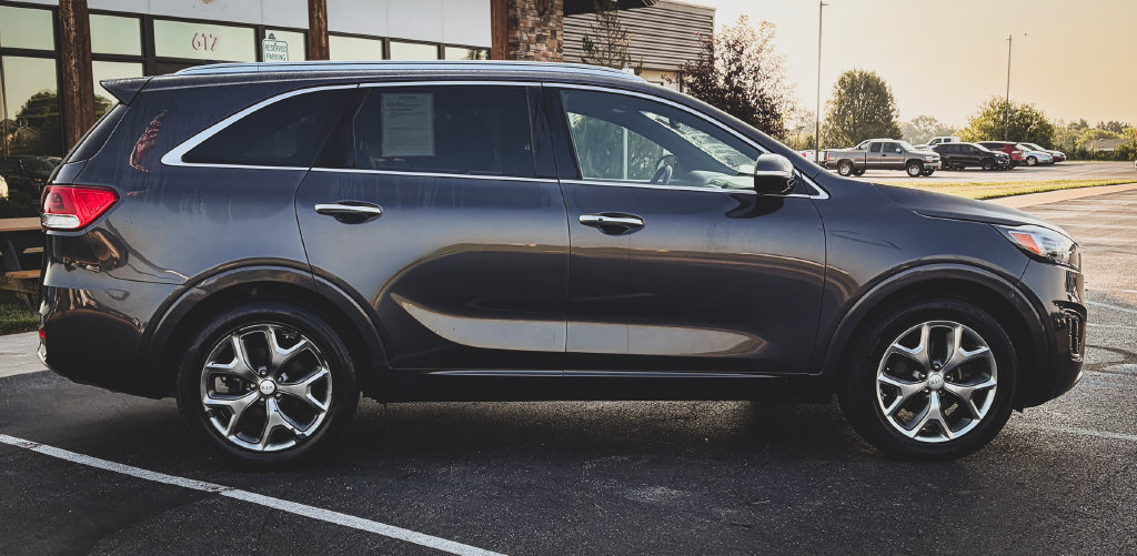 Used 2016 Kia Sorento SX w/ SXL Technology Package FWD image 26