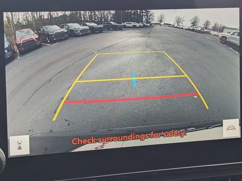 Used 2025 Toyota RAV4 XLE Premium image 25