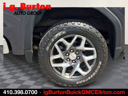 Used 2022 GMC Sierra 1500 SLT w/ SLT Premium Plus Package AWD/4WD image 7