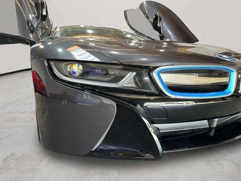 Used 2016 BMW i8 image 15